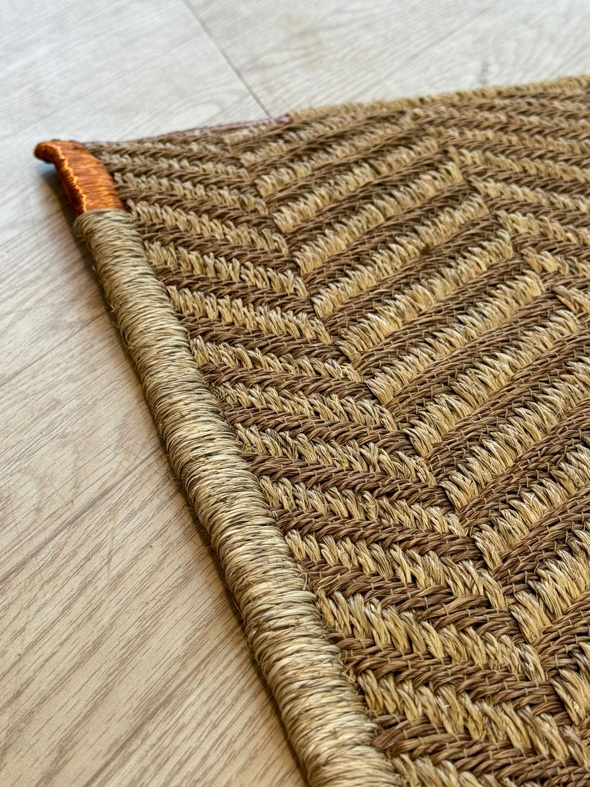 Fique Fishbone Woven Rug / F22