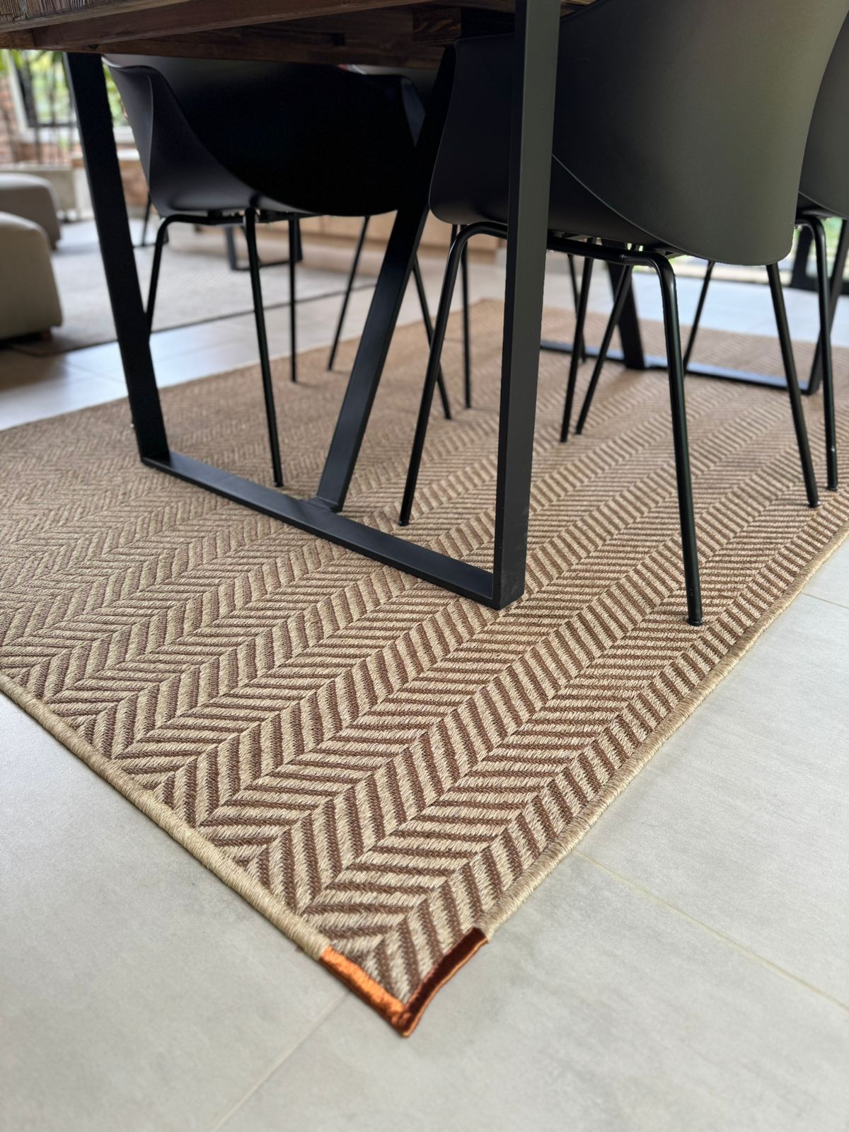 Fique Fishbone Woven Rug / F22